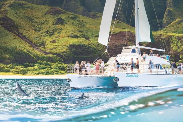 LUCKY LADY - Deluxe Na Pali Morning Snorkel Tour - Photo 1 of 8